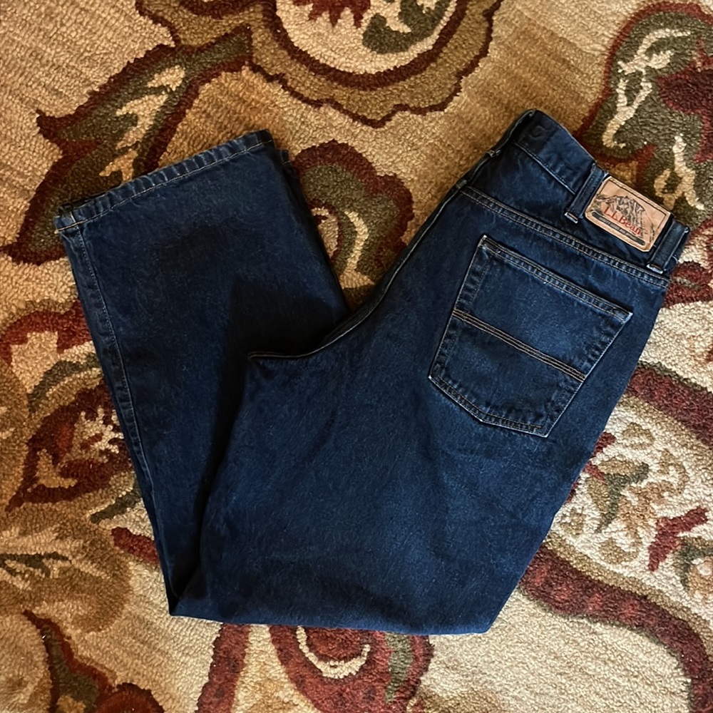 LL BEAN Size 36"W x 29"L 100% Cotton Straight Leg Denim Jeans 5-Pocket Classic